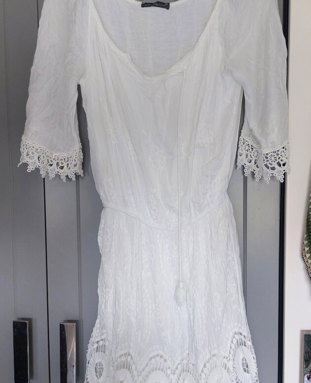 Robe Blanche dentelle