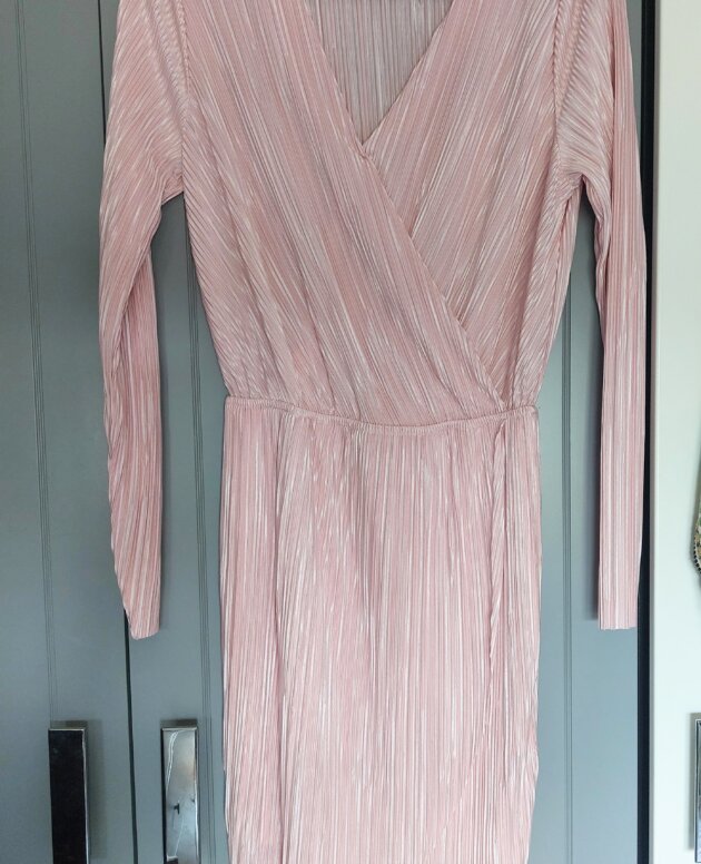 Robe Rose