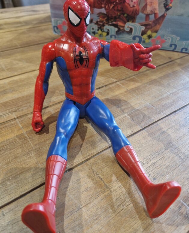 Spiderman articulé Hasbro