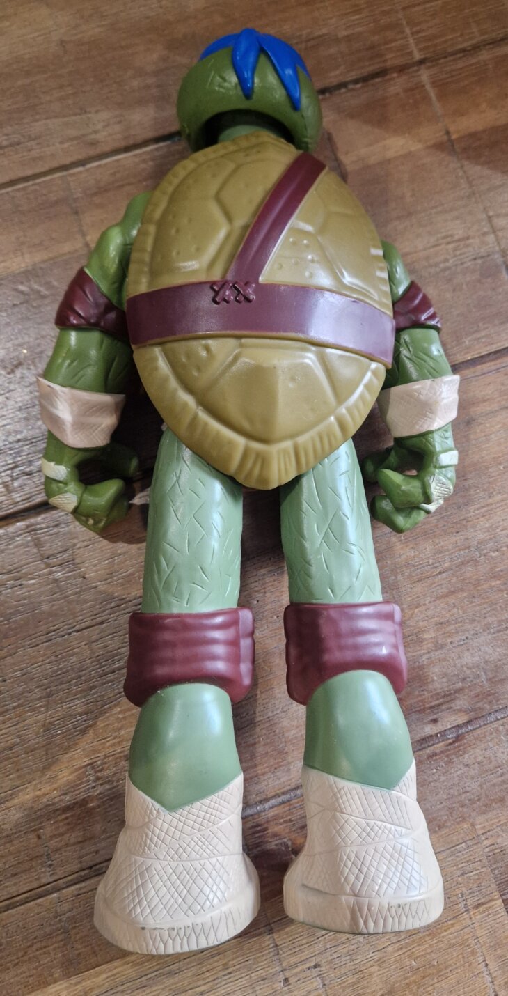 Tortue Ninja Leonardo +/- 27cm - Image 3
