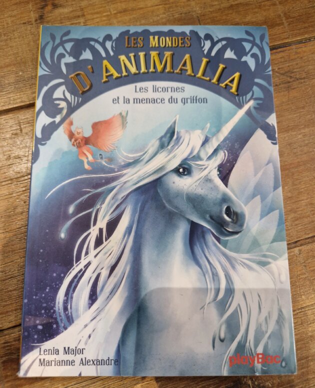 Livre "Les mondes d'Animalia n°1 : Les licornes et la menace du griffon" - neuf
