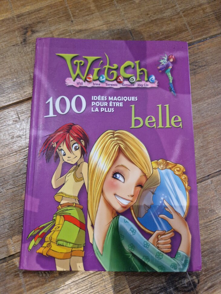 Livre "Witch - 100 idées magiques pour être la plus belle" - neuf