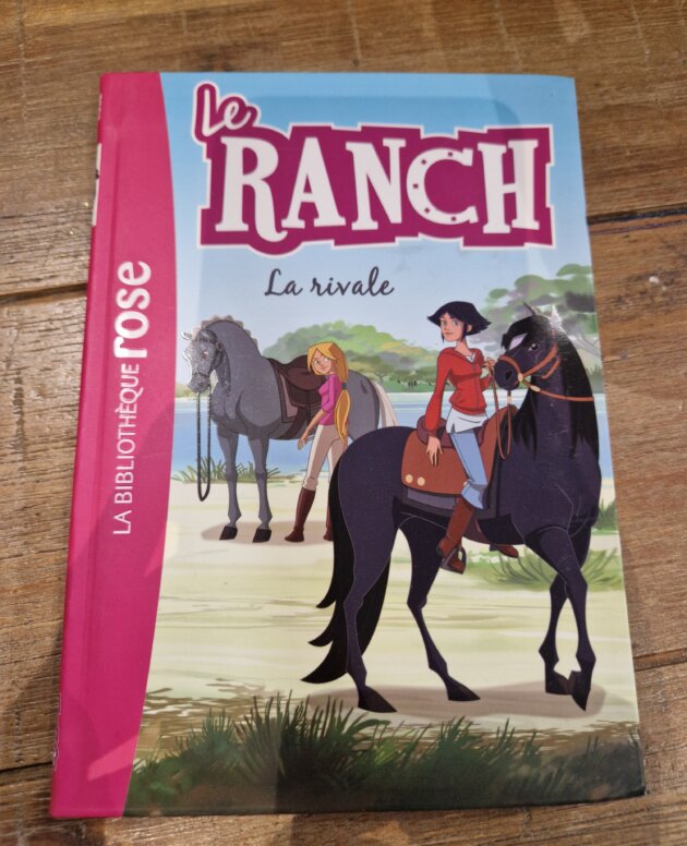 Livre "Le Ranch 2 : La rivale" Bibliothèque rose - neuf
