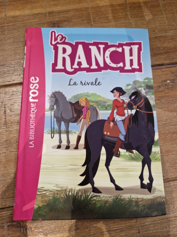 Livre "Le Ranch 2 : La rivale" Bibliothèque rose - neuf