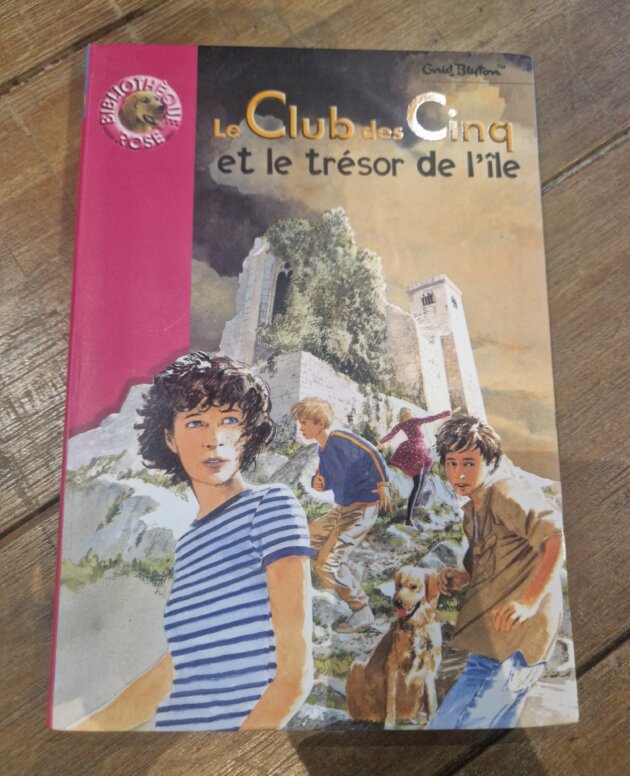 Livre "Le Club des Cinq et le trésor de l'île n°839" Bibliothèque rose - neuf