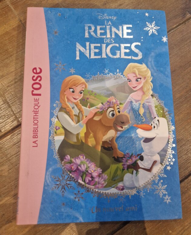 Livre "La Reine des Neiges - un nouvel ami - n°1" Bibliothèque rose - neuf