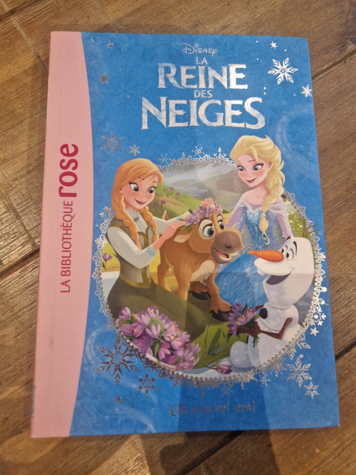 Livre "La Reine des Neiges - un nouvel ami - n°1" Bibliothèque rose - neuf