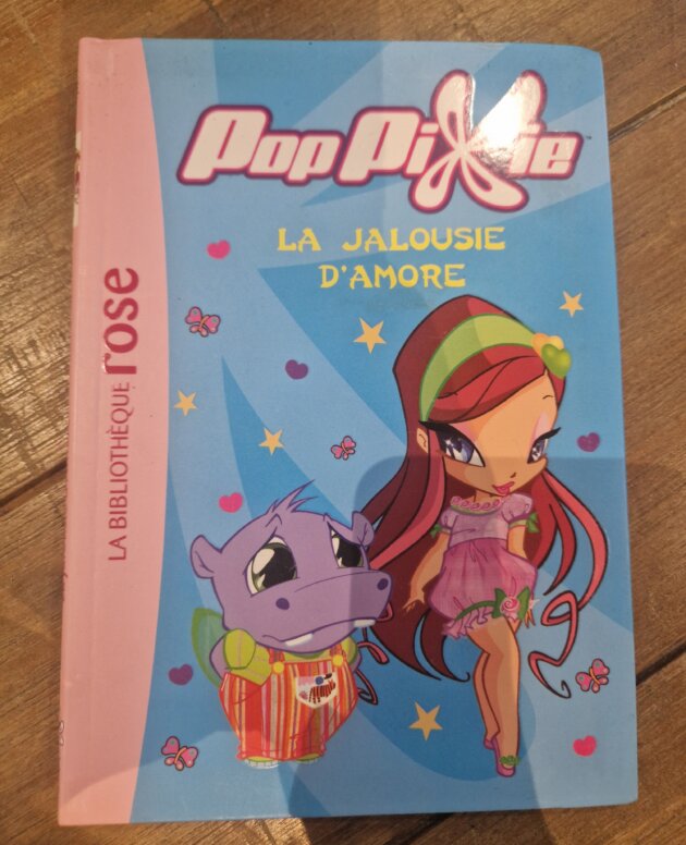 Livre "Pop Pixie - La jalousie d'Amore - n°5" Bibliothèque rose - neuf