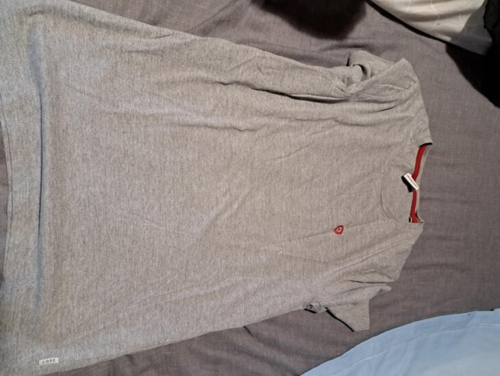 T'Shirt Jack & Jones gris logo rouge