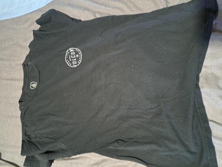 T'Shirt Volcom S noir logo dos