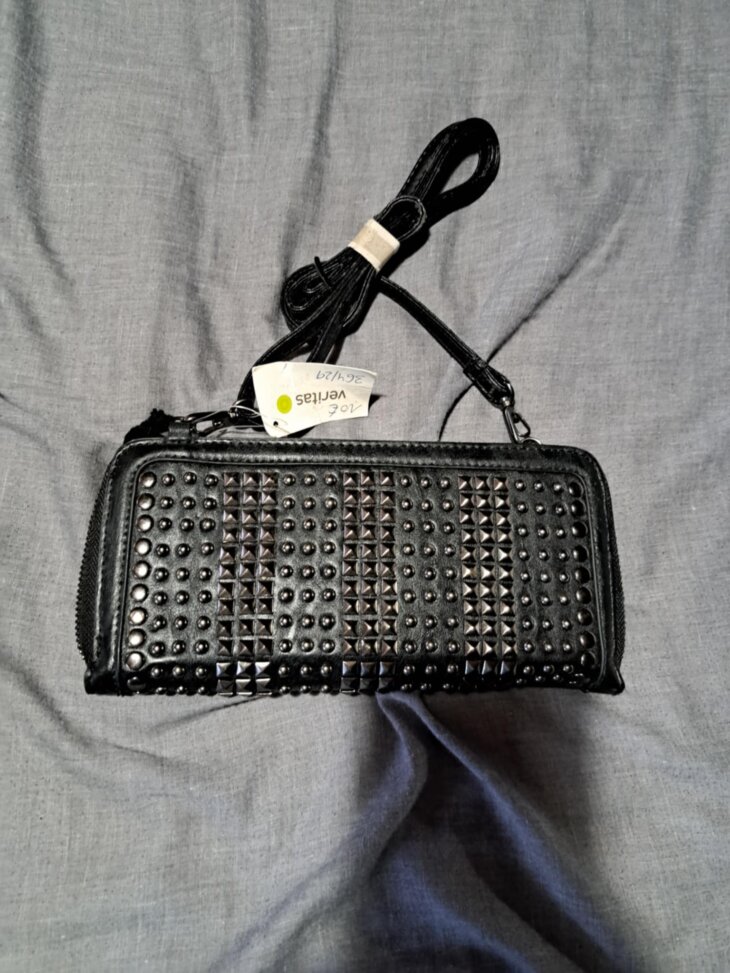 Sac bandouillière sequins