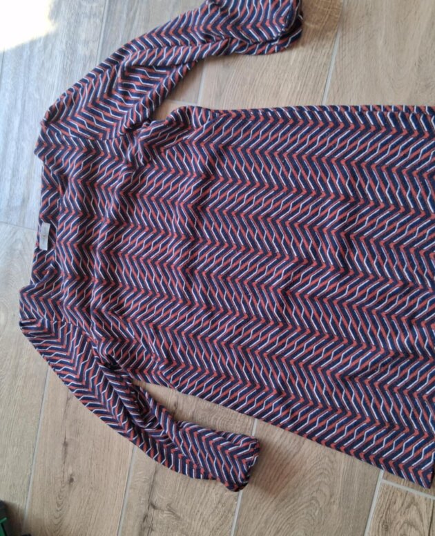 Robe hiver bleu/rouge Taille M/L