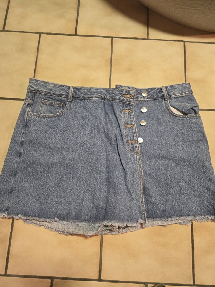 Jupe short kiabi 46