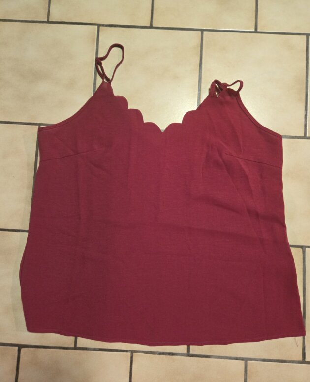 Top rouge T44