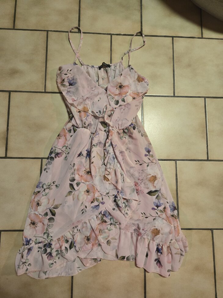Robe short intégré rose fleurie L
