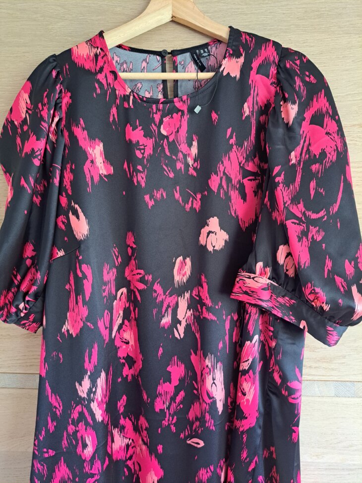 Robe Vero Moda taille 50
