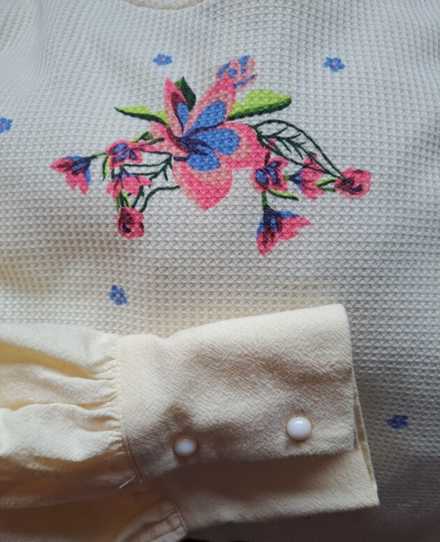 Haut beige fleuri bi matière 2XL