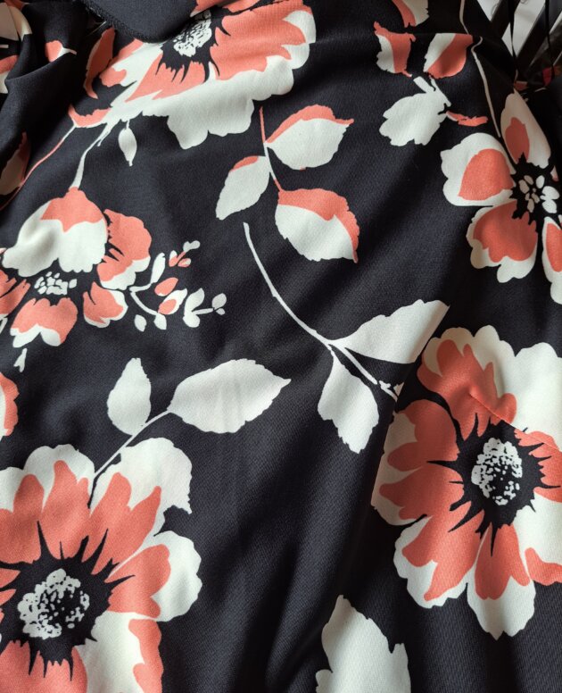 Robe fleurie taille 44