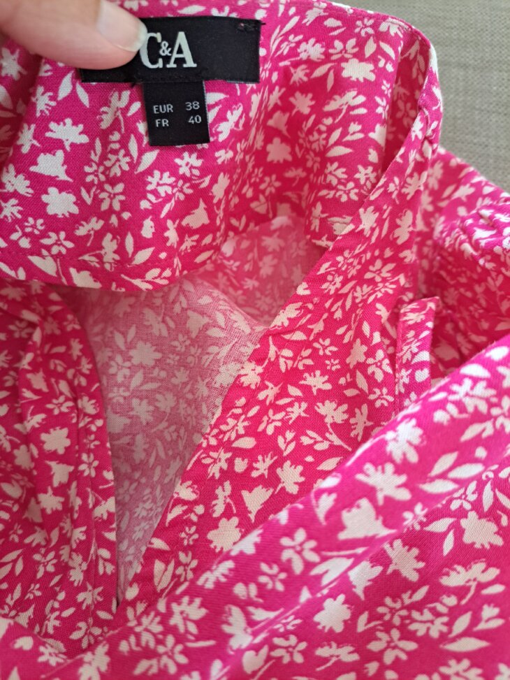 Robe rose et blanche taille 38