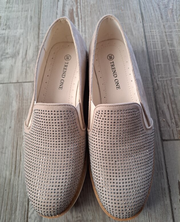 Chaussures avec brillants