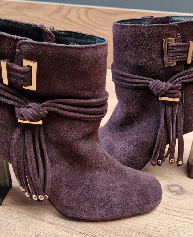 Bottines cuir - pointure 37 - coloris prune - Island River