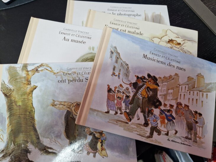Lot de 5 livres Ernest et Célestine - neufs
