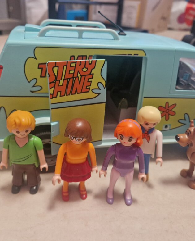 Mystery Machine Scooby-Doo + figurines