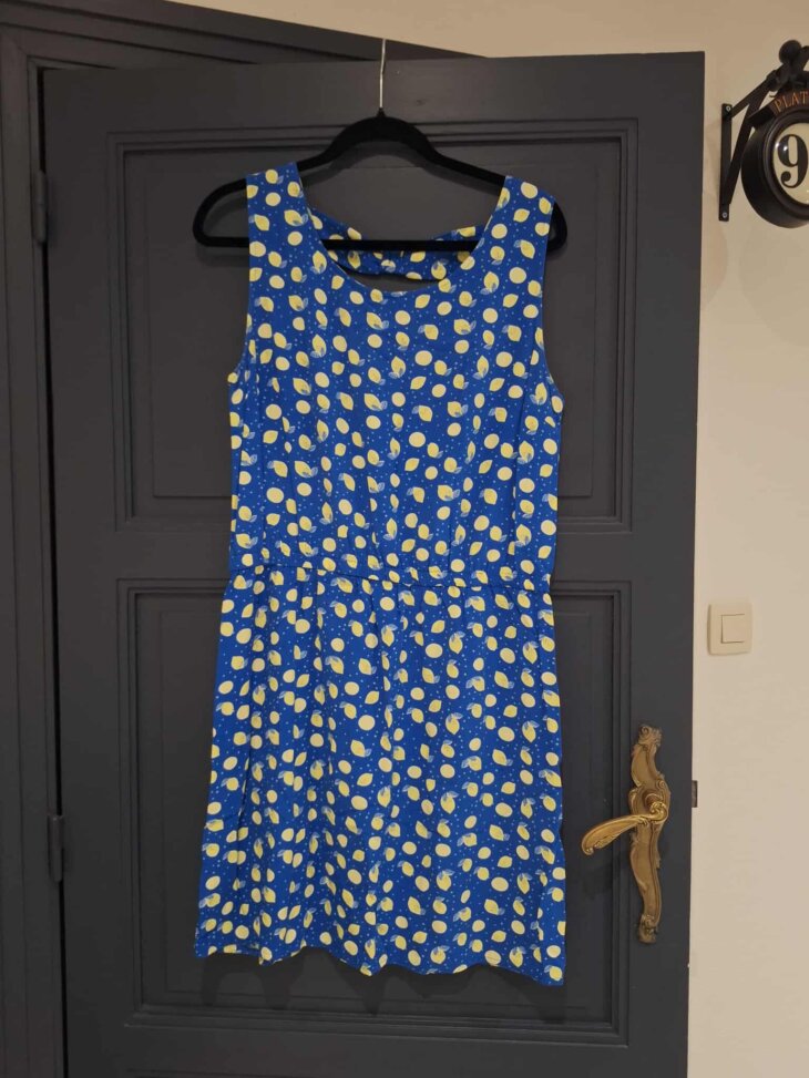 Robe bleu + citrons - Taille 42 - Marque BEL&BO