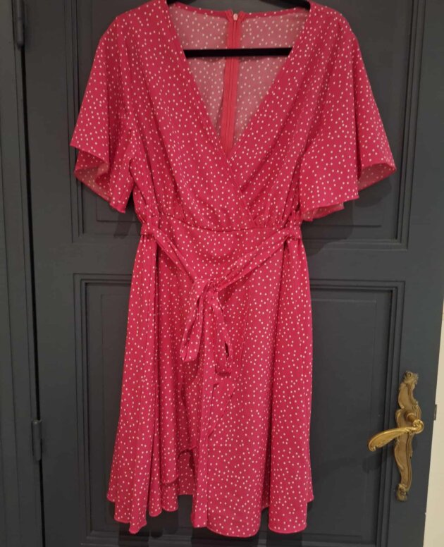 Robe rose à petits pois blanc - Taille XL - Marque SHEIN