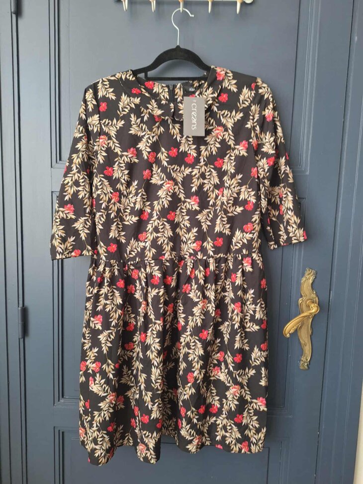 Robe noire feuilles et fleurs - Taille XL - Marque CREANS