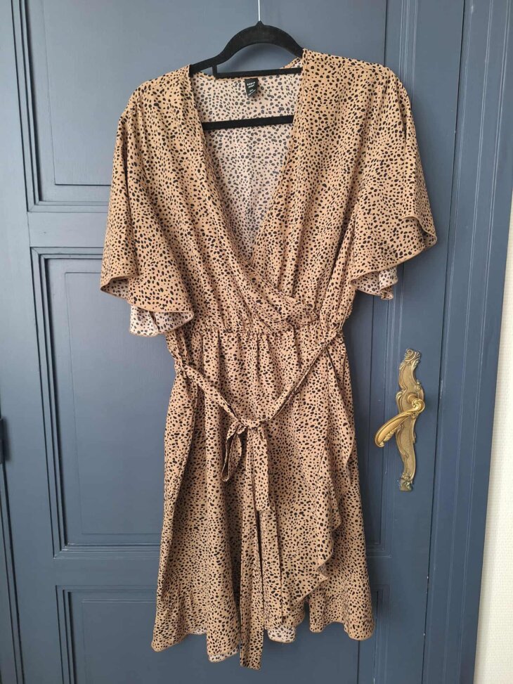 Robe brune motifs tâches - Taille 2XL - Marque SHEIN