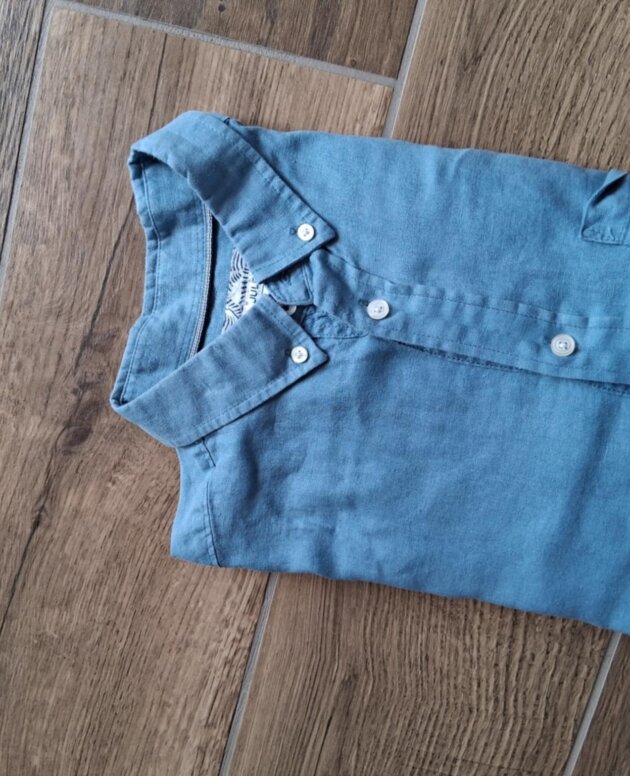Chemise bleu claire Taille L