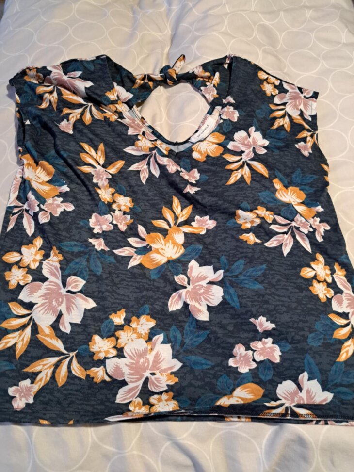 Blouse fleurie, sm, noeud dos, 42