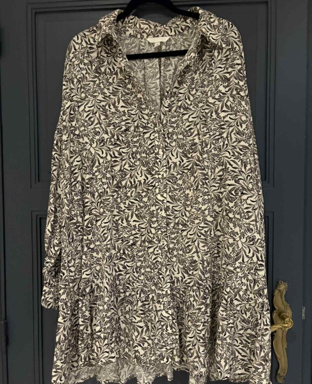 Robe blanche avec feuilles - Taille L - Marque H&M