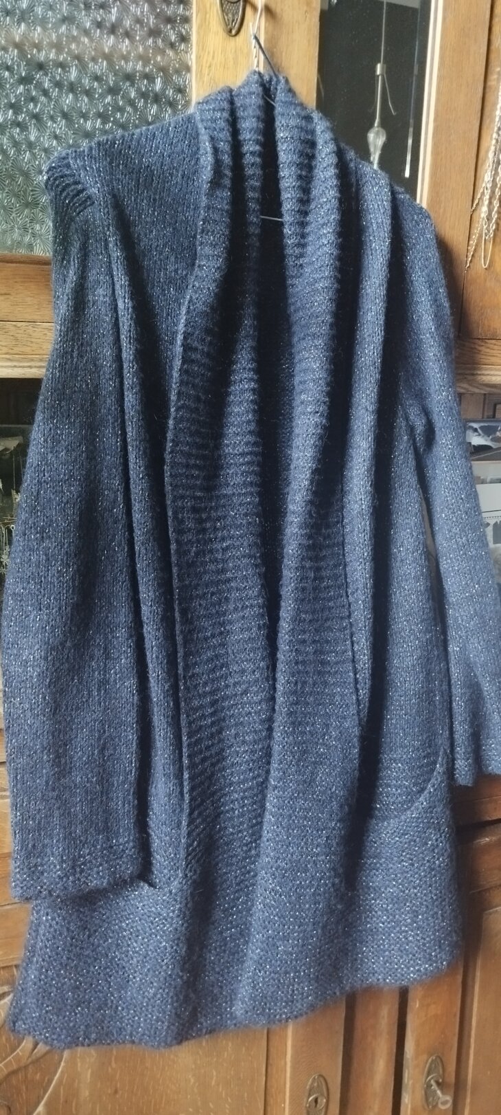 Gilet 3/4 JBC bleu nuit pailleté, grand col, poches, T.L