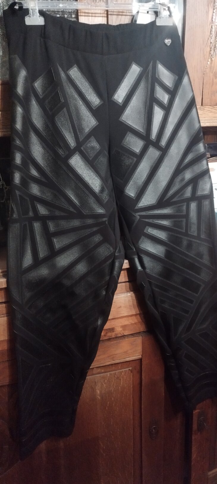 Pantalon MAT, noir, impression effet cuir brillant, taille elastiquée, T.L/équivalent 50-52 grandes tailles, neuf