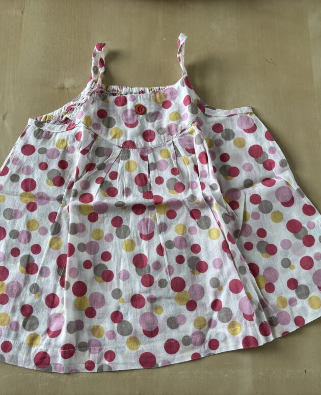 robe légère à pois