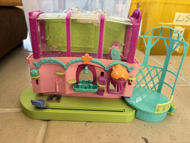 Petite maison pet shop