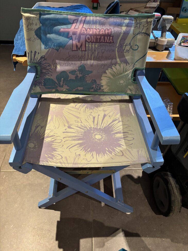 chaise Hannah montana
