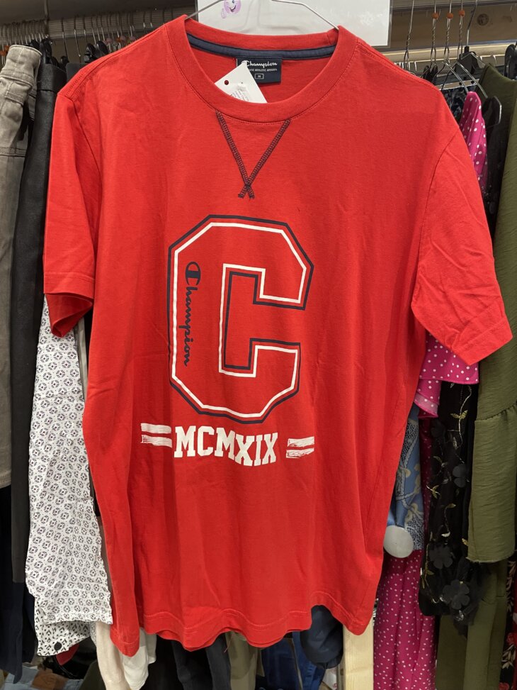 T-shirt "Champion", rouge avec imprimé C, taille M, Neuf jamais porté