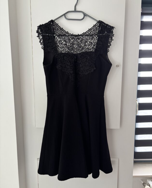 Robe noire dentelle Miss One S