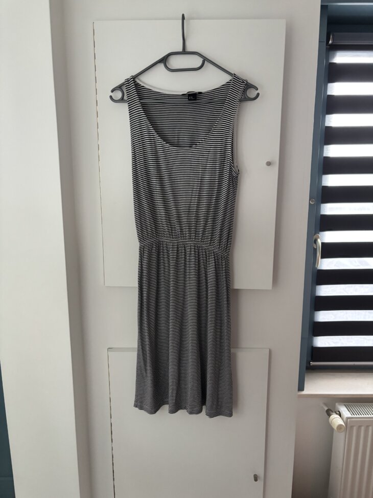 Robe lignée H&M XS