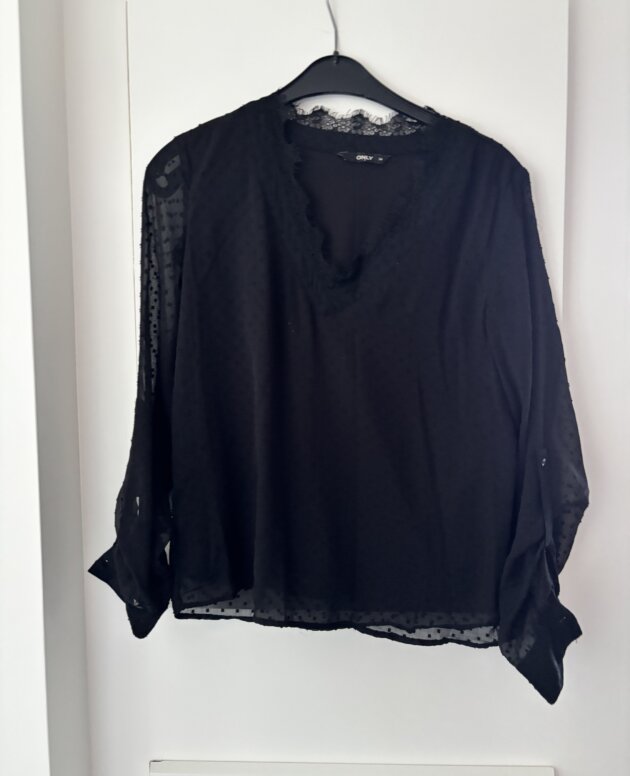 Blouse Only 36