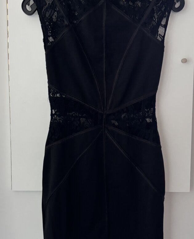 Robe dentelle S
