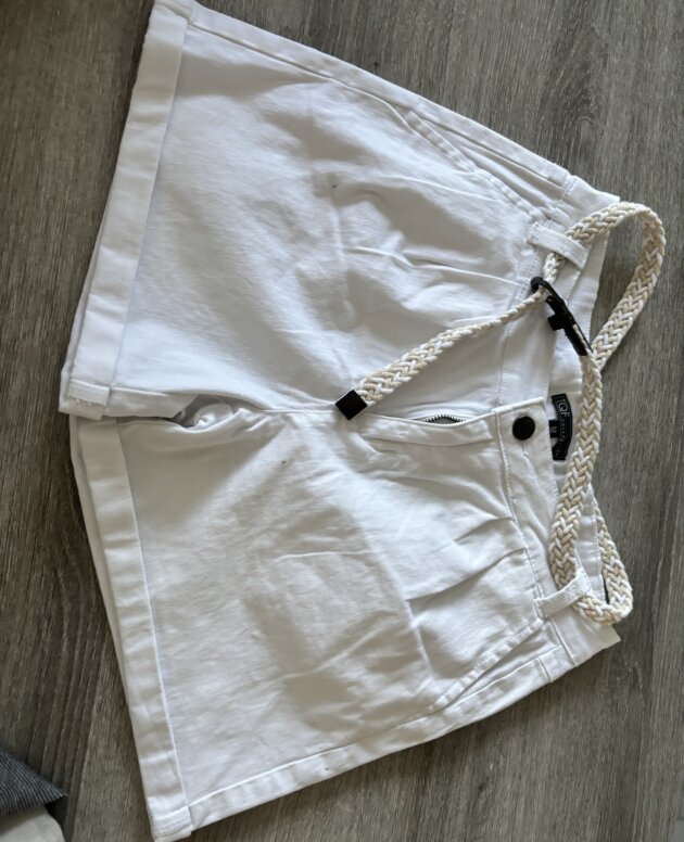 Short blanc M