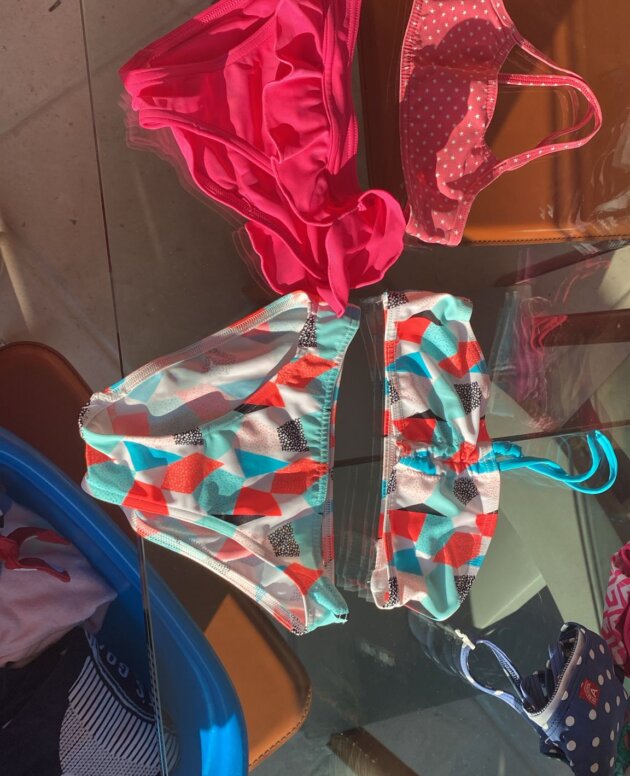bikini fuchsia