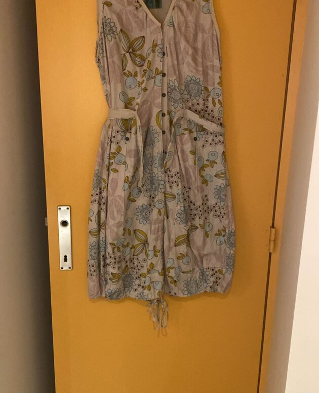 Robe Womn taille 42
