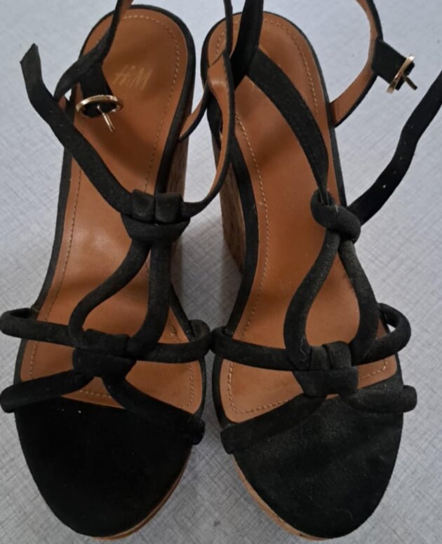 Chaussure 37