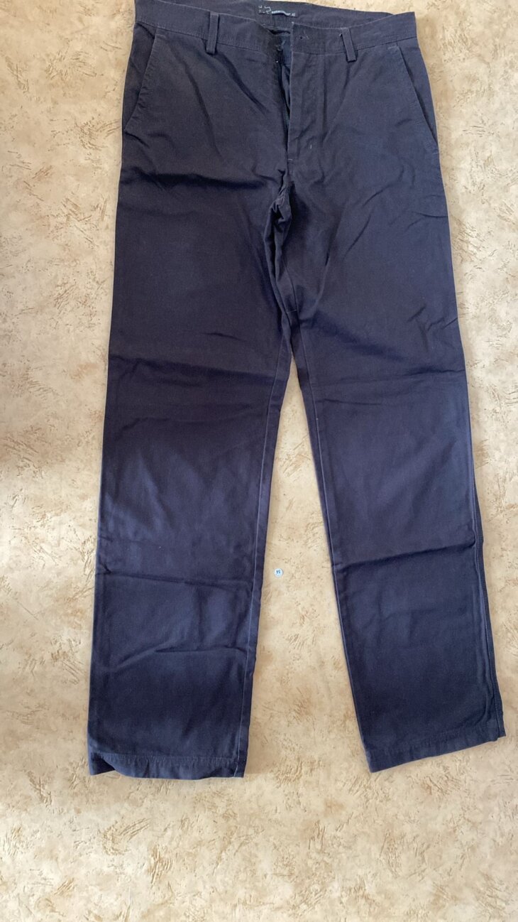 Pantalon homme Celio taille 40