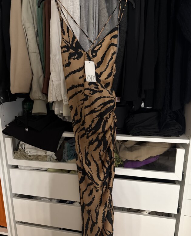Robe Zara neuf taille xs
